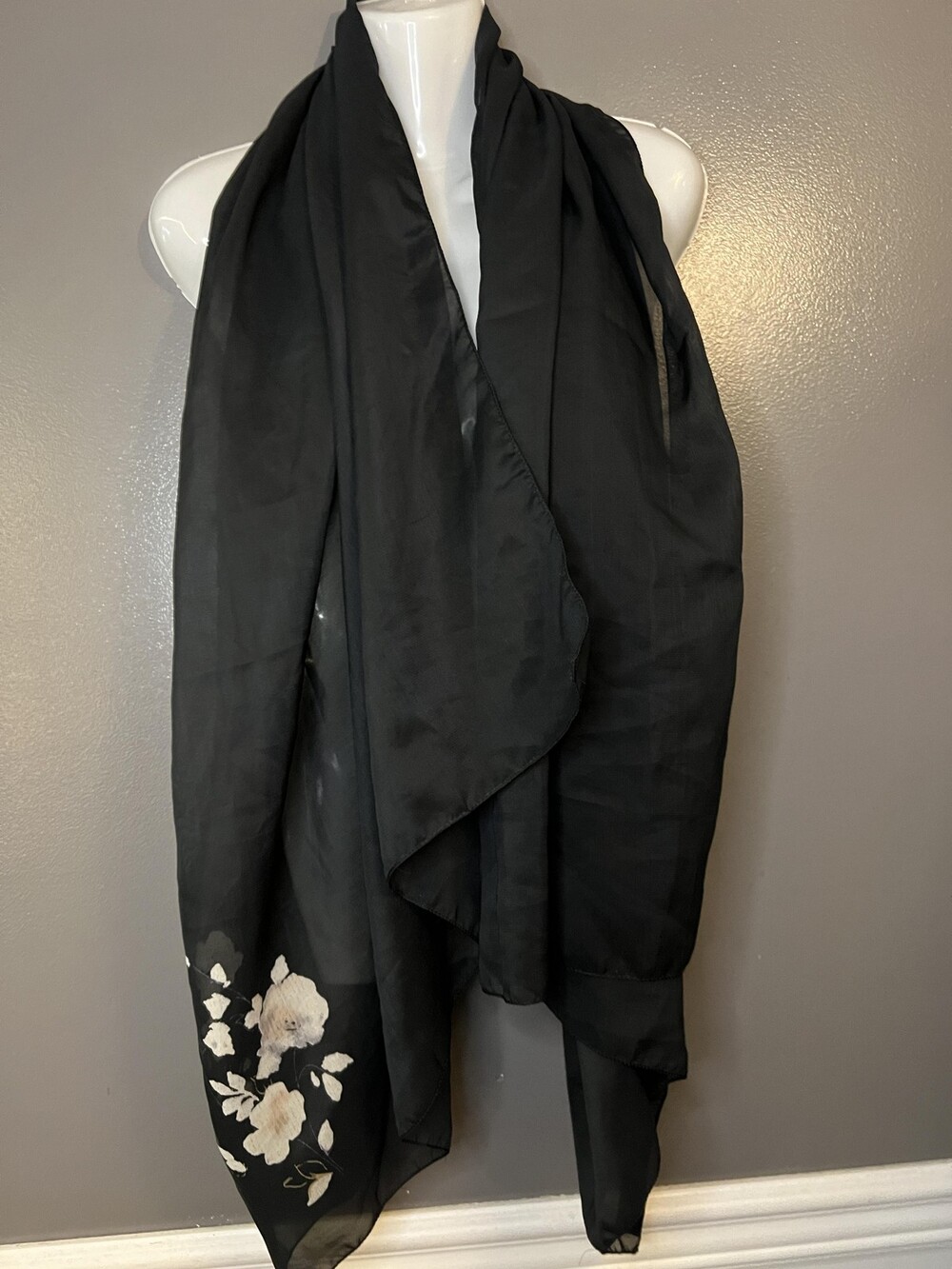 Mariella Burani Parfums Scarf Womens Black Sheer Lightweight Floral Wrap Shawl